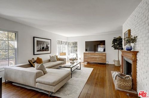 507 Cavanagh Rd, Glendale, CA 91207-1407
