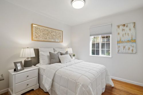 955 Lundy Ln, Los Altos CA 94024-5934 exterior