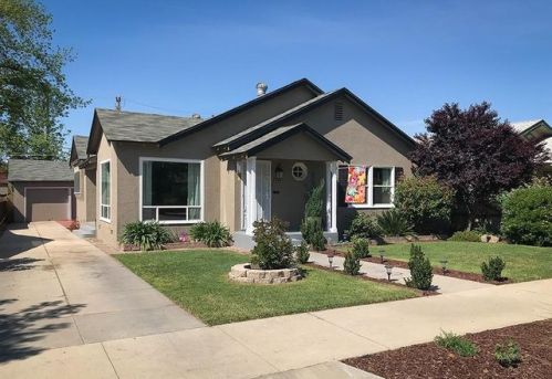 1221 F St, Navelencia, CA 93654-3030