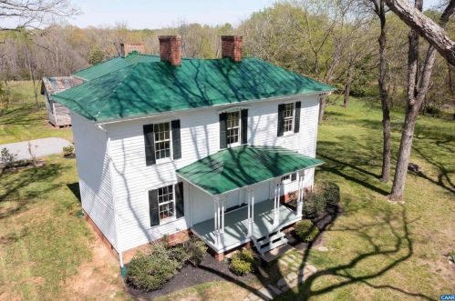 409 Gardners Rd, Mineral, VA 23117-2922