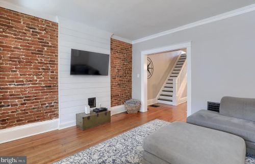 624 Pne St, Lancaster PA  17603-2824 exterior