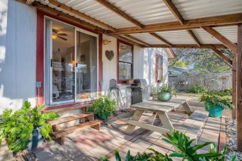 10218 Bilbrook Pl, Austin TX  78748-2308 exterior