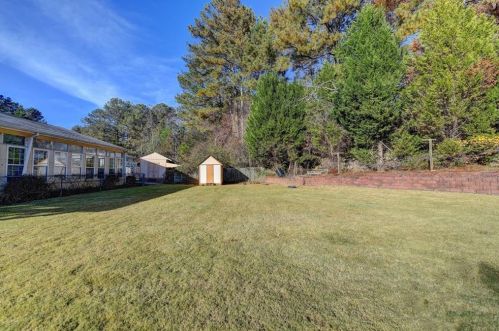 1470 Holly Brook Rd, Lithonia, GA 30078-2218