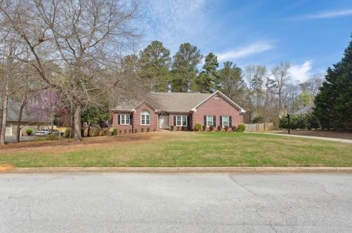 2330 Stedman Ln, Conyers GA  30094-4762 exterior
