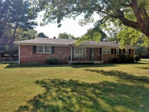 903 Temple Ct, Murfreesboro, TN 37130-5222
