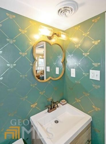 56 Cantey Pl, Atlanta GA  30327-4082 exterior