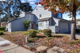 1877 Marcus Ct, Hayward, CA 94541-6833