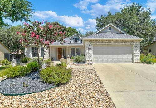 122 Camp Dr, Georgetown, TX 78633-4882