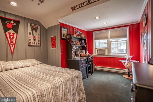 221 Clearview Rd, Hanover PA 17331-1311 exterior