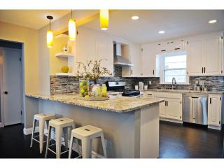 6516 43rd Ave, Minneapolis, MN 55428-5206