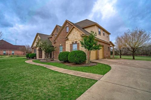 147 Tranquil Pl, Waxahachie, TX 75167-7207