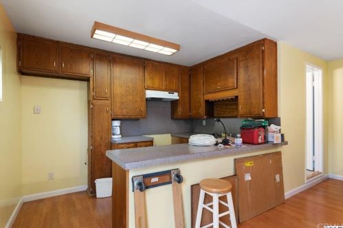 1925 Vassar St, Glendale CA  91204-2926 exterior