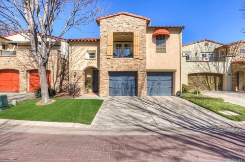 71 Veneto Cir, Chico, CA 95926-2454
