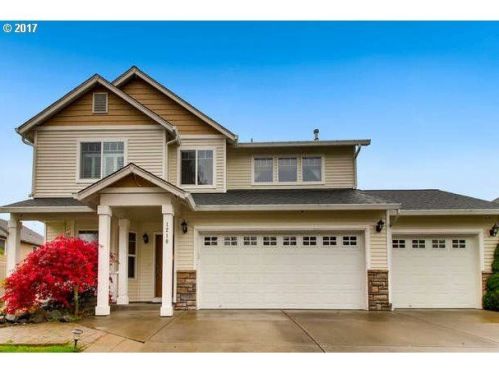 1210 24th Ave, Battle Ground, WA 98604-4505