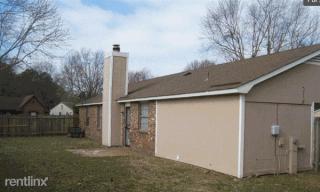 7319 Doncaster Ln, Memphis TN  38125-2106 exterior