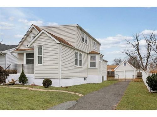 303 Demorest Ave, Avenel, NJ 07001-1106