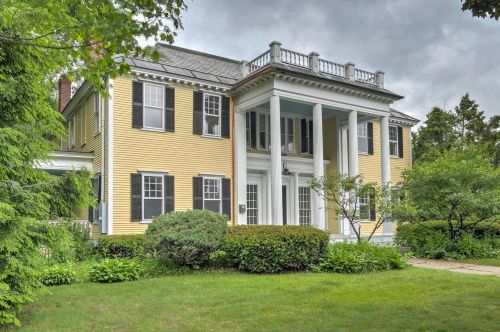 180 Court St, Keene, NH 03431-3412