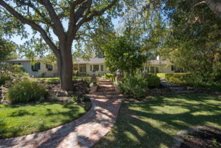 821 Reliez Station Rd, Lafayette, CA 94549-4817