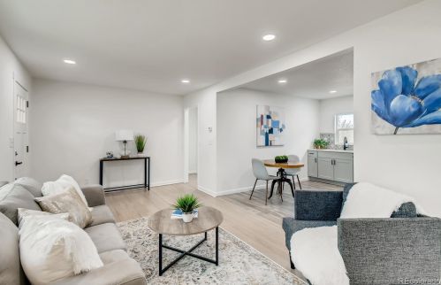 2650 Green Ct, Denver CO  80219-5851 exterior