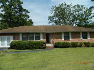 207 Salbar St, Thomaston, GA 30286-2271