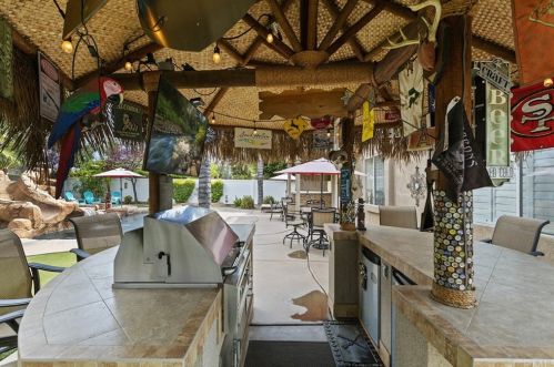 8972 Greenlawn St, Riverside CA  92508-2507 exterior