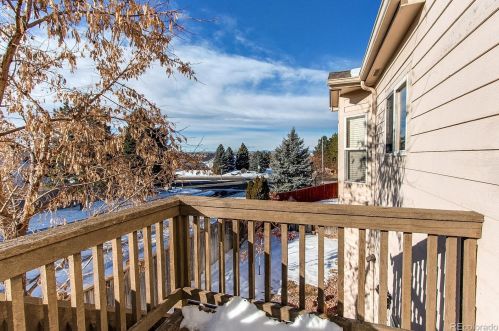 2941 Tower Way, Aurora CO 80015-3286 exterior