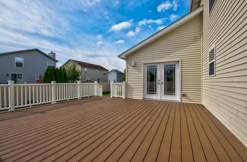 5412 Maha St, Plainfield, IL 60586-5582