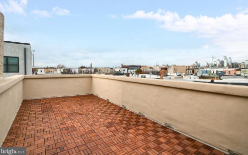 1828 12 St, Philadelphia PA 19147-4532 exterior