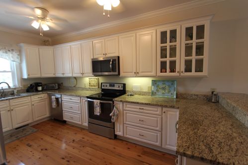 23 Ocean Point Dr, Isle Of Palms SC  29451-3852 exterior