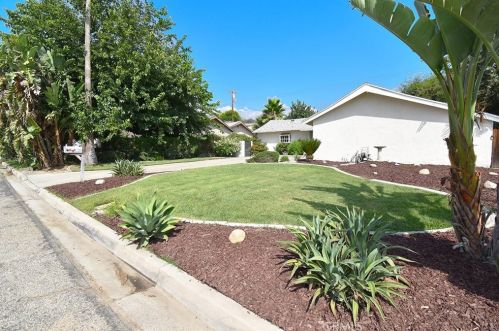 5363 Golondrina Dr, San Bernardino, CA 92404-2941