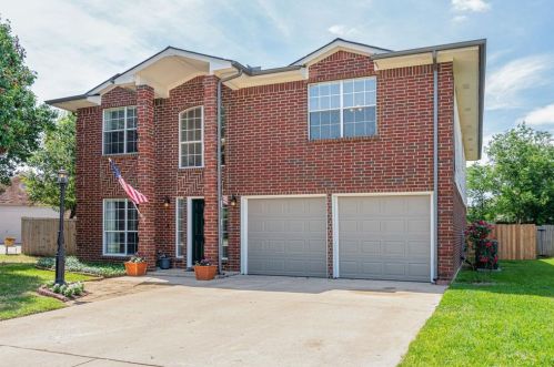 8432 Stephanie Dr, Fort Worth, TX 76182-3600