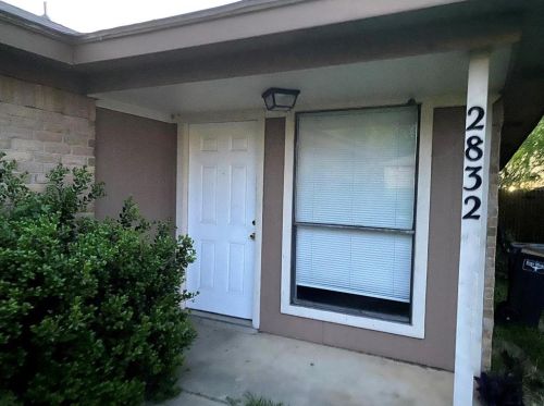 2832 Ridge Crest Dr, Fort Worth TX  76133 exterior