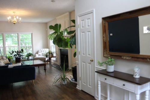 2599 Alvecot Cir, Atlanta GA  30339-1960 exterior