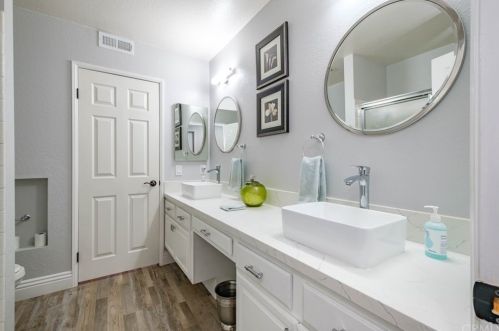 818 Calle Del Sol, Upland CA 91784-1875 exterior