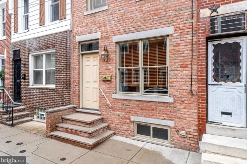 213 Daly St, Philadelphia, PA 19148-3329