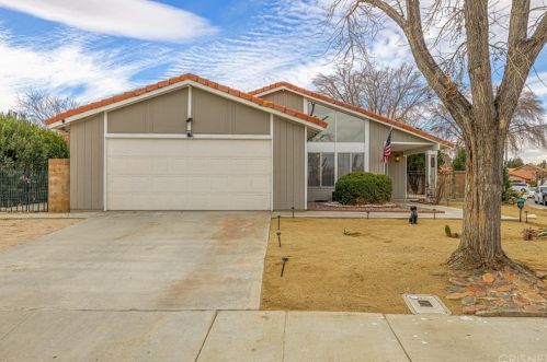 43637 Picaso St, Lancaster, CA 93535-4282