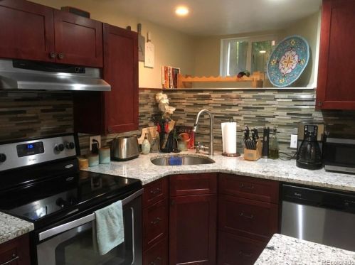 1107 Downing St, Denver CO  80218-5200 exterior