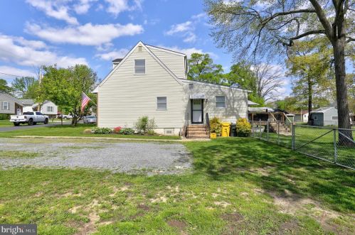 7711 Shirley Ave, Riviera Beach, MD 21122-1108