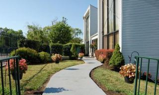 1451 Southport Rd, Indianapolis IN  46227-5385 exterior