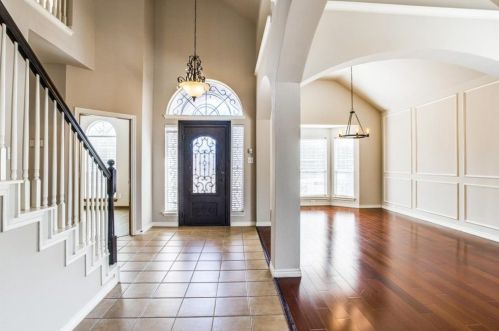 615 Dorchester Ln, Midlothian TX  76063-2887 exterior