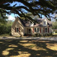 291 Boulevard St, Camilla, GA 31730-2017