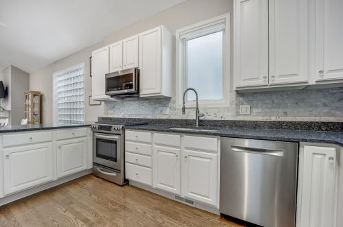 628 Wrightwood Ave, Chicago IL  60614-6265 exterior