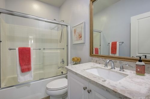 225 Wicker, Irvine CA  92618-1170 exterior