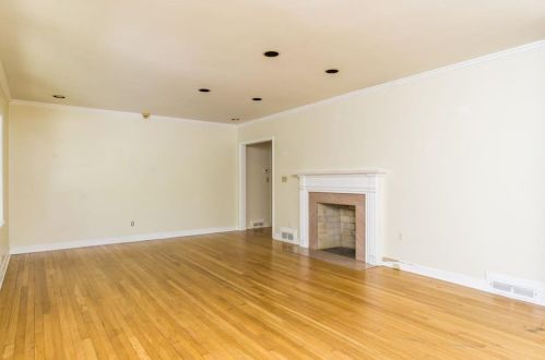 1285 Moores Mill Rd, Atlanta GA  30327-1429 exterior