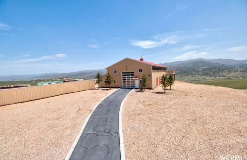 29731 Old Lincoln Hwy, Hoytsville UT 84017-9621 exterior