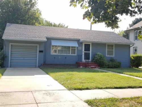 213 Washington St, Lindsborg, KS 67456-2137