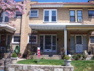 845 Brill St, Philadelphia, PA 19124-1005