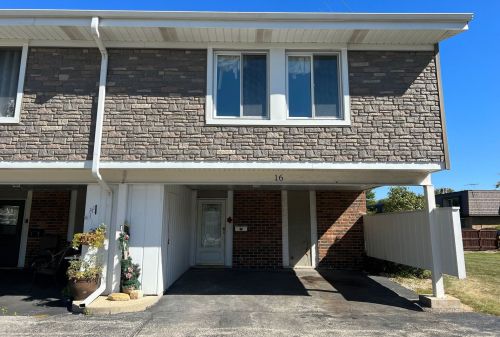 16 Cour Masson, Palos Hills, IL 60465-2411
