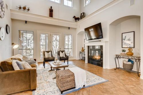 10304 Dalea Vista Ct, Austin TX  exterior