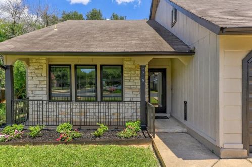 7715 Copano Dr, Austin TX  78749-3810 exterior